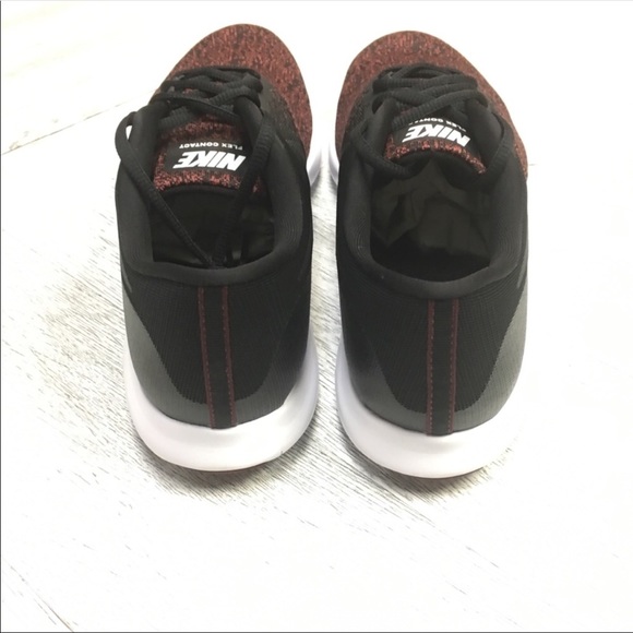 Nike | Flex Contact Black Red Team Sneakers NIB - Picture 3 of 7